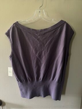 Women's Sleeveless Knit Tank Top in Plum